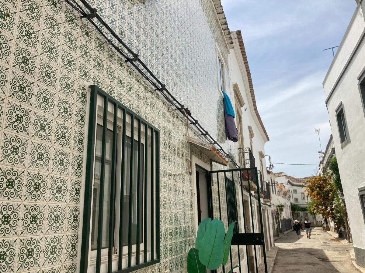 Beautiful 3-Bed House In Tavira In The City Center Exterior photo